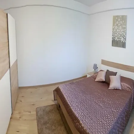 Apartment Norina Groznjan